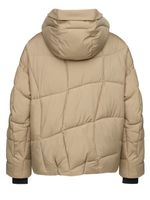 Fantasie-Fakedownjacke