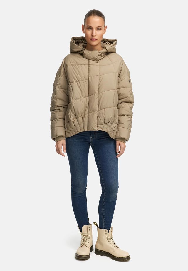 Fantasie-Fakedownjacke